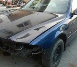 BMW serija 5 528i DIJELOVI