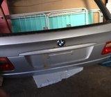 BMW e46 zadnja hauba