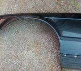 BMW serije 5 e34 (88-95g) prednji lijevi blatobran