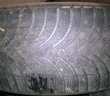 Gume Michelin 225/55/17 cjelogodišnja 2 kom