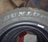 Gume Dunlop 235/55/17 cjelogodišnja 4 kom