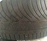 Gume Michelin 245/45/17 zimska 4 kom