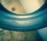 Gume Michelin 255/35/18 ljetna 2 kom