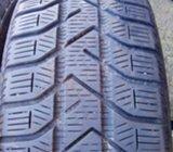 Gume Pirelli 185/60/15 zimska 2 kom