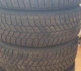 Gume Pirelli 185/60/15 zimska, 4 kom