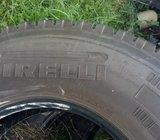 Gume Pirelli 295/80/22,5 cjelogodišnja 4 kom