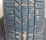 Gume Toyo 185/60/15 zimska 2 kom. P1570