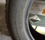 Gume Toyo 185/65/15 zimska, 2 kom