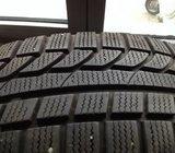 Gume Toyo 195/65/15 zimska, 2 kom