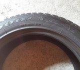 Gume zimske rabljene Goodyear RFT, SSR 225/50/17, 2komada odlične RSC