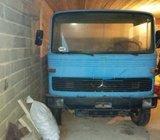 mercedes 813, 1977 god