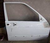 Mercedes 190 W201, vrata prednja desna