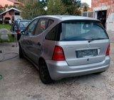 Mercedes Avangard klasa A160 1999g. Zadnji branik