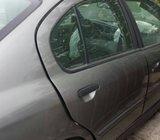 nissan primera brava vrata