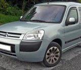 Ukrasni poklopac motora Berlingo 2004-2008