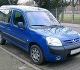 Ukrasni poklopac motora Partner 2004-2008