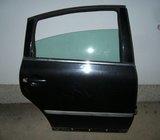 Vrata zadnja desna Passat limuzina 3BG 2002