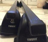 Krovni nosaci THULE crni