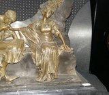 Brončana figura Deposse