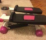 Prodaje se MINI STEPER, skoro novo