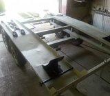 Autoprikolica za prijevoz automobila