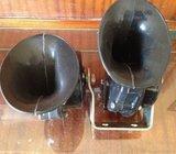 Auto truba dvotonska