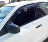 Bočni Vjetrobran Suzuki Vitara 2015