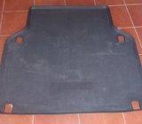 Prodajem originalnu gumenu oblogu za prtljaznik za Hondu Accord karava