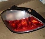 astra h,lijeva lampa 2006 godina