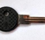 Ferrari Alfa Romeo Fiat blanko prazan ključ