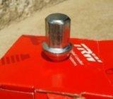 sarafi,vijci za felge