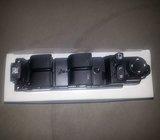 MAZDA 6 - PREKIDAČI LIJEVIH VRATA - ORIGINAL