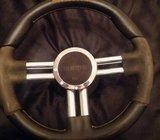 Momo volan i glava volana za Alfu