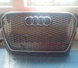 AUDI RS4 MASKA 2010 GODINA