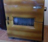 KAMIN TOBI - PLAMEN NA ***KRUTA GORIVA *** 7,2 kW