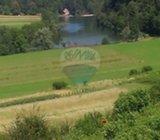 Građevni teren s pogledom na Kupu