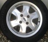 Alu felge 15' rupe 4, 4 kom. FORD ORIGINAL SA GUMAMA SVE 4 ZA 1200 KN