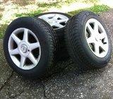 Alu felge 15' rupe 5, 4 kom.195/65/15 Zvati na 099 2104249