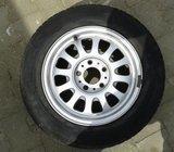 Alu felge 15' rupe 5x120, 2 kom. sa gumama M+S