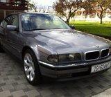 BMW serija 7 735i INDIVIDUAL