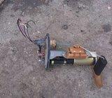 Ford Fiesta 1.25 1998g PUMPA GORIVA plovak