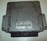 Renault Trafic [01-] 1.9 dci Kompjuter motora 0281010632