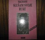 DŽUNA DAVITAŠVILI SLUŠAM SVOJE RUKE