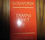 GOLSVORDI TAMNI CVET