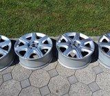 Alu felge 17' rupe 5, 4 kom