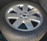 Range Rover Vouge Alu felge 20” rupe 5, 4 kom