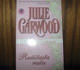 JULIE CARWOOD RUŽIČASTA RUŽA