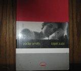 ZADIE SMITH BIJELI ZUBI