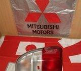 mitsubishi l200 zadnja lampa