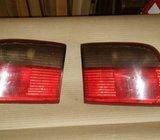 Opel omega b lampe za zadnju haubu